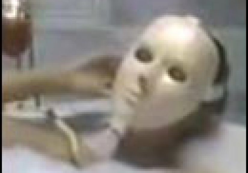 10 Awesome Ads (For Traumatizing Children)