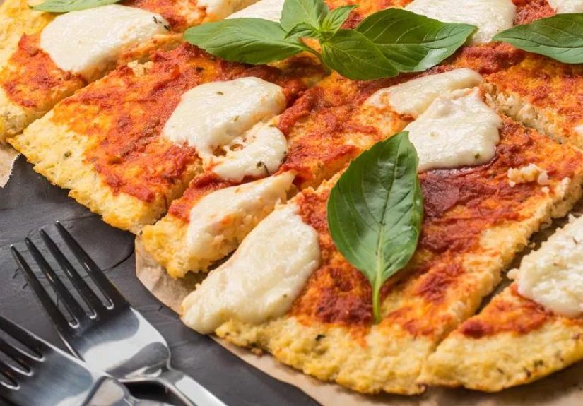 Cauliflower vs. Whole-Wheat Pizza Crust