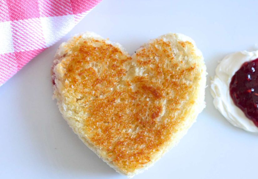 Cream Cheese and Jam Grilled Cheese Sandwich Recipe