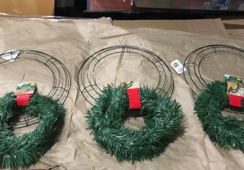 Easy and Cheap Dollar Tree Halloween Wreath for Front Door