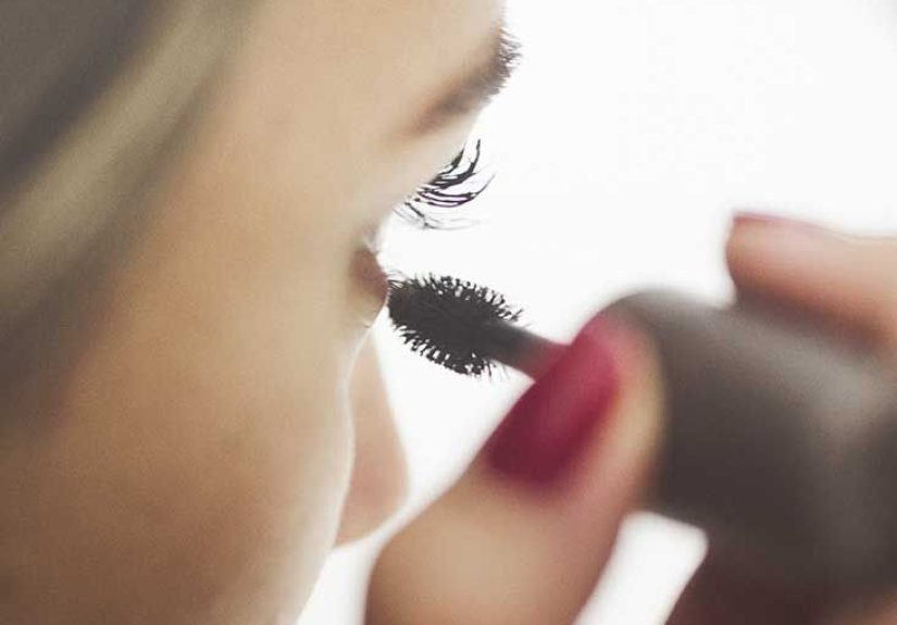 How to Get Longer Eyelashes