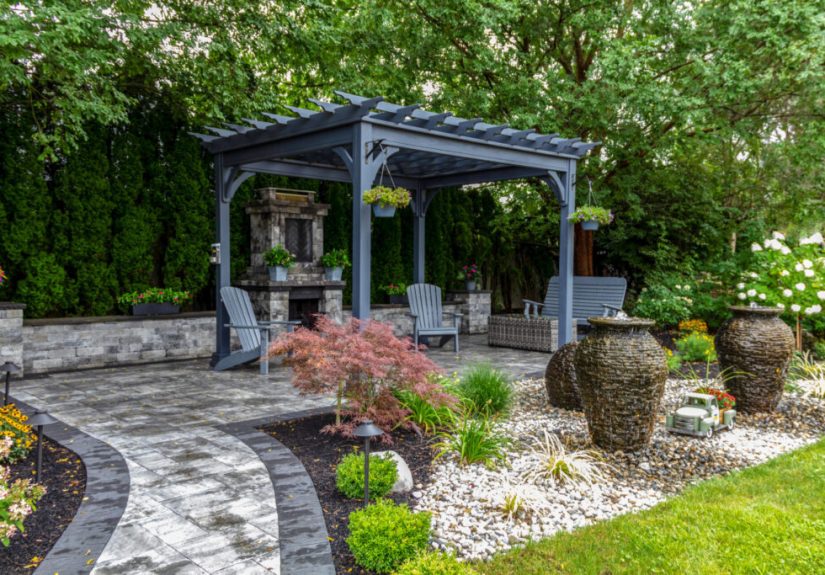 Outdoor Living Trends 2025