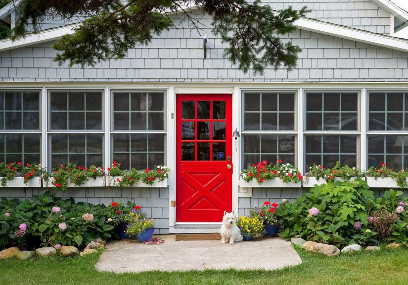 10 Dos and Don'ts for Choosing Front Door Colors