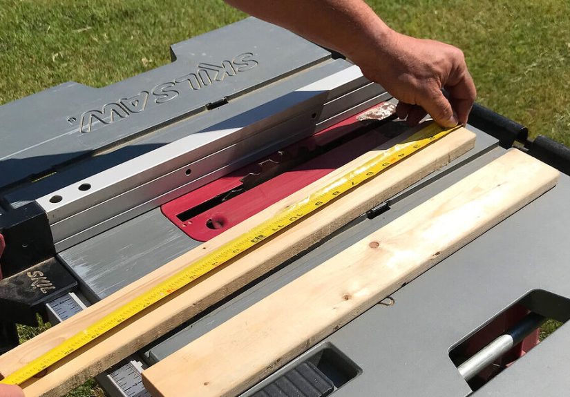Easy DIY Poster Frame