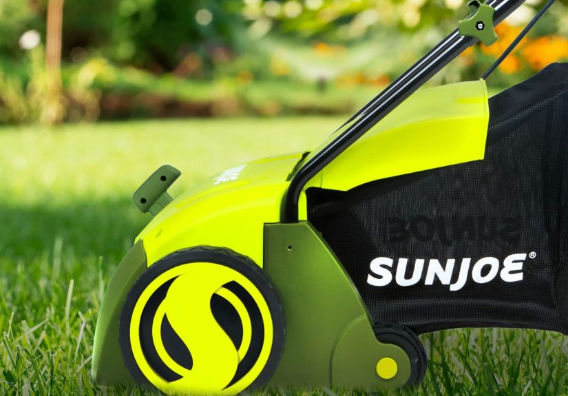 Sun Joe Dethatcher: How Does this Electric Lawn Dethatcher Work? Reviews & More