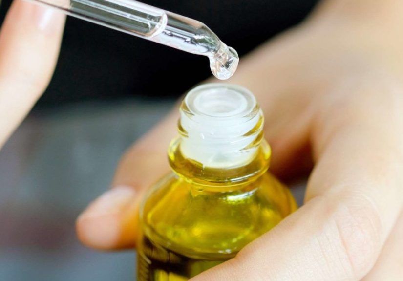 Tea tree oil for nail fungus: Effectiveness, side effects, and more