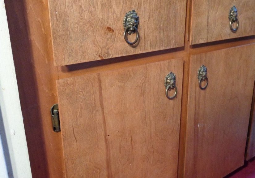 Transform Old Flat Cabinet Doors !