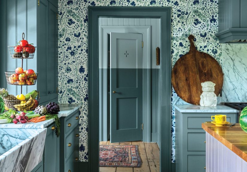 Two-Tone Kitchen Pantry Design