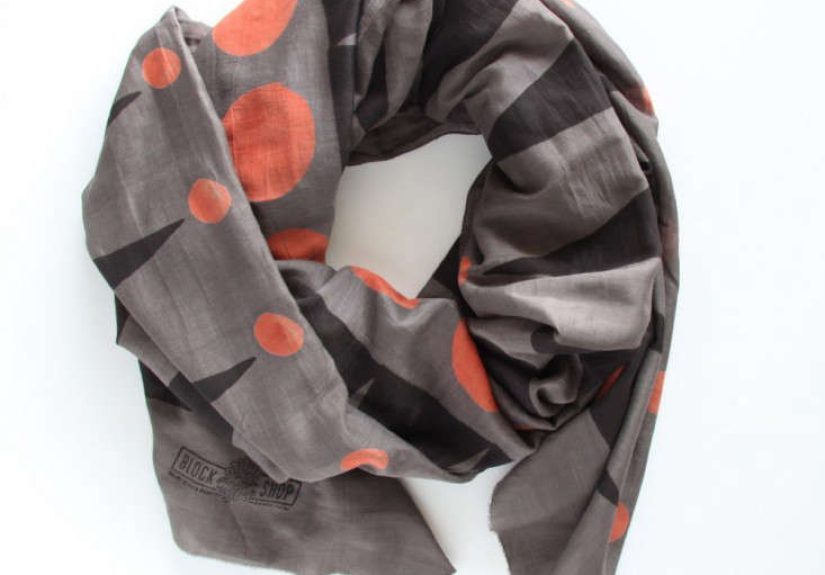 Zipper Scarf - Charcoal
