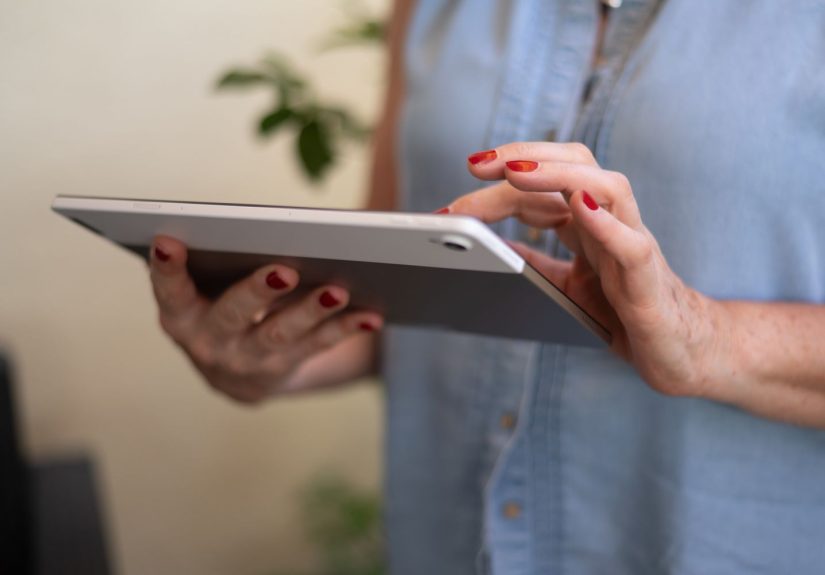 6 of Our Favorite Texting Apps for Android Tablets in 2025