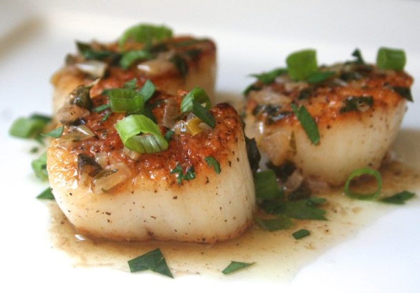 How to Pan-Cook Scallops