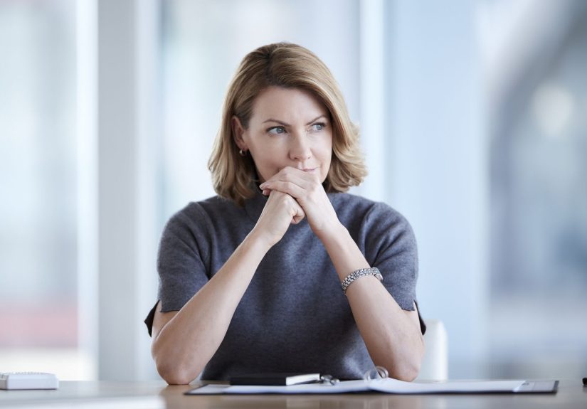 Is a Home Seller Required to Accept a Full-Price Offer?