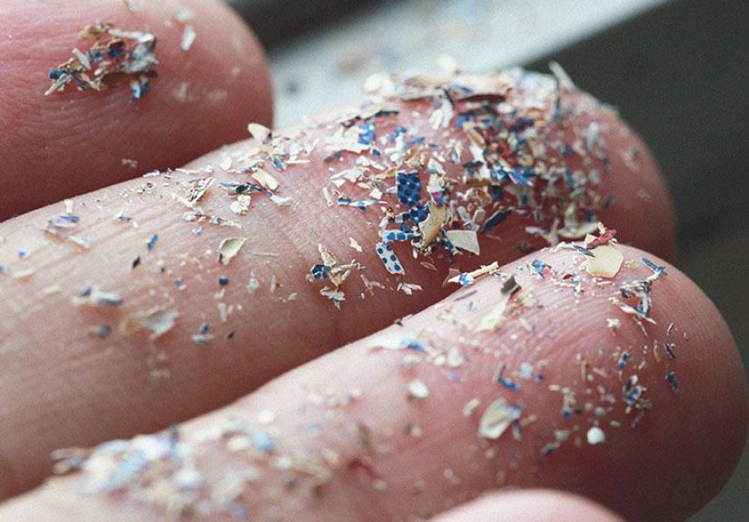 Microplastics Found in Blood for the First Time: What This May Mean