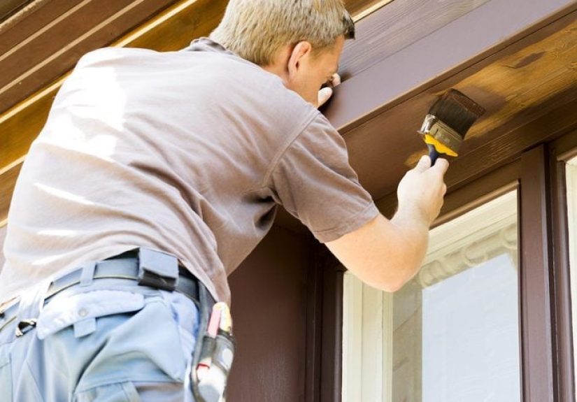 Pro Tips For Selecting the Best Outdoor Paint or Stain
