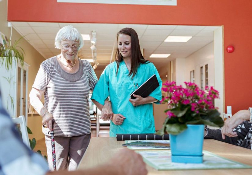 Skilled Nursing Facility Care Under Medicare: What's Covered?