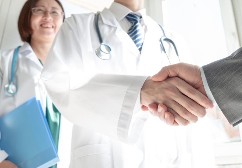 5 ways physician recruiters can improve their relationship with doctors