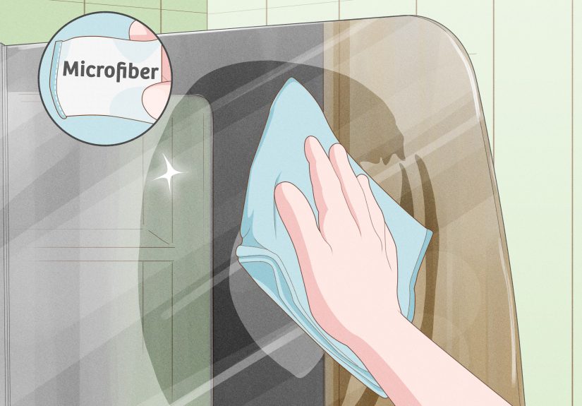How to Clean a Cloudy Mirror: 3 Effective Methods