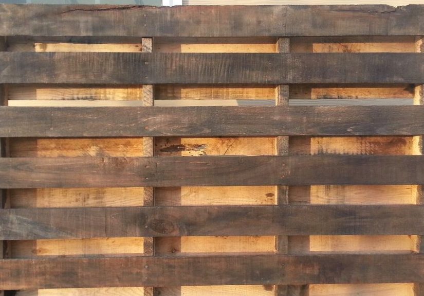 Pallet Flower Garden