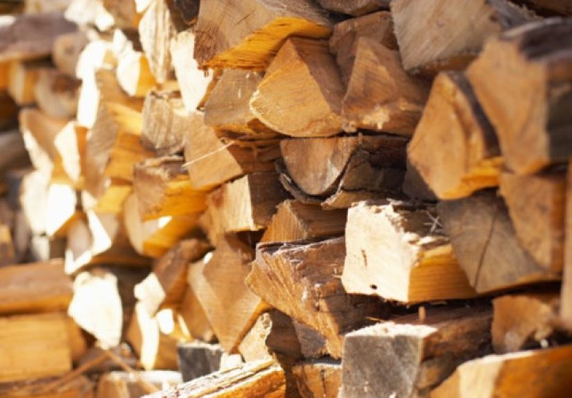 The Best Way to Store Firewood